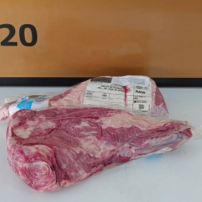 SUPERBASKER - oksecuvette, Argentina, varieret v�gtklasse