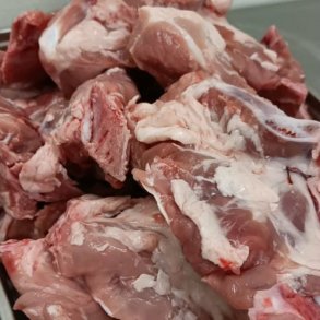 N�gleben, ca. 2 kg. 