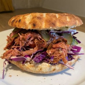 Pulled pork af nakkefilet, sous-vide, frost